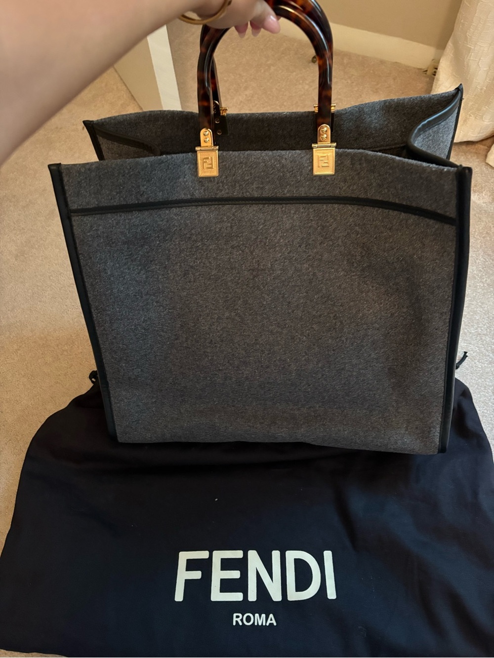 Authentic- Fendi Large Sunshine Shopper Tote Gray Flannel Wool FENDI Logo - Picture 4 of 16